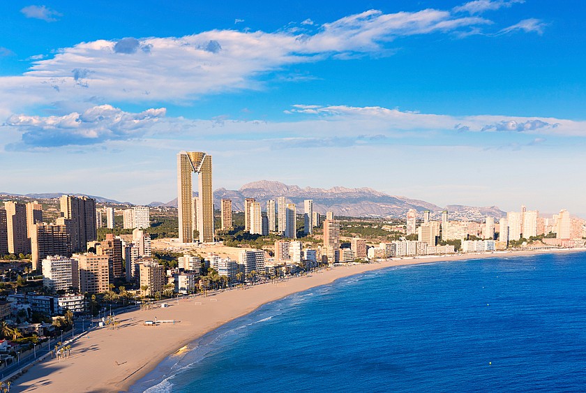 Benidorm in Urbano Blanco Luxe apartments