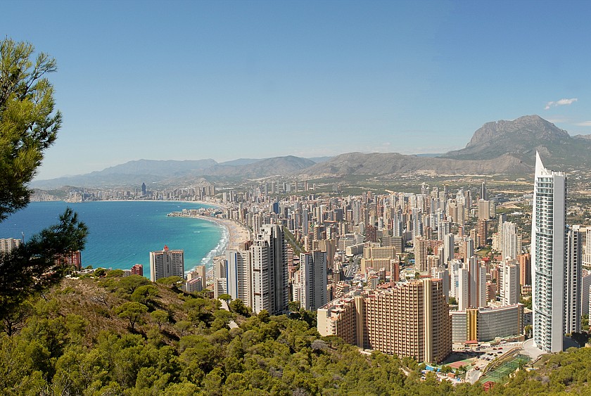 Benidorm in Urbano Blanco Luxe apartments